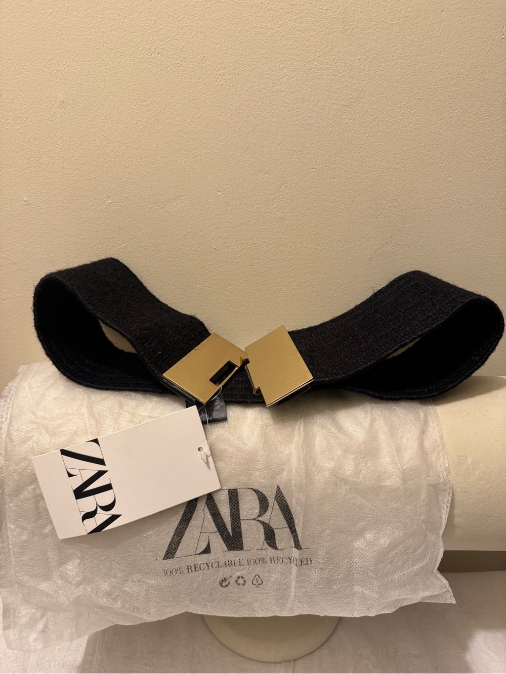 NWT Zara Wide Elastic Statement Belt Gold Geometric Clasp Black 85 32